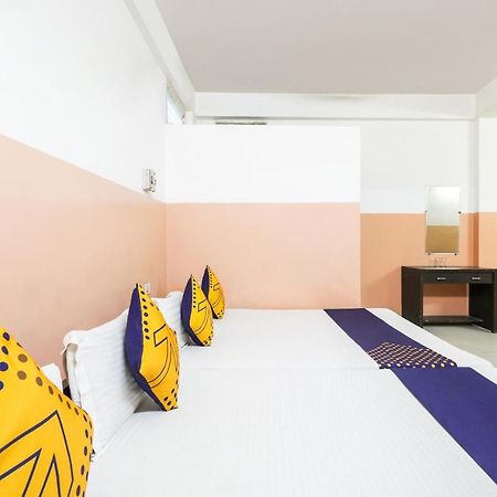 Spot On 68590 Hotel Jagdamba Palace Бопал Екстериор снимка