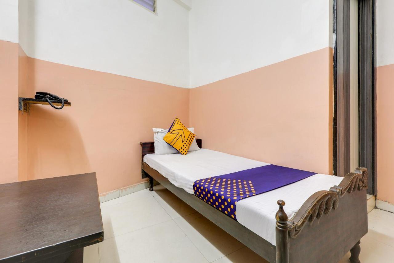 Spot On 68590 Hotel Jagdamba Palace Бопал Екстериор снимка