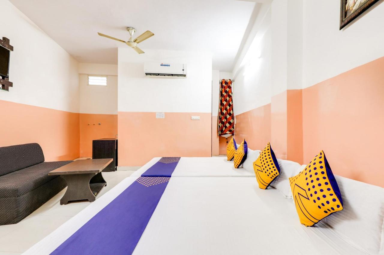 Spot On 68590 Hotel Jagdamba Palace Бопал Екстериор снимка